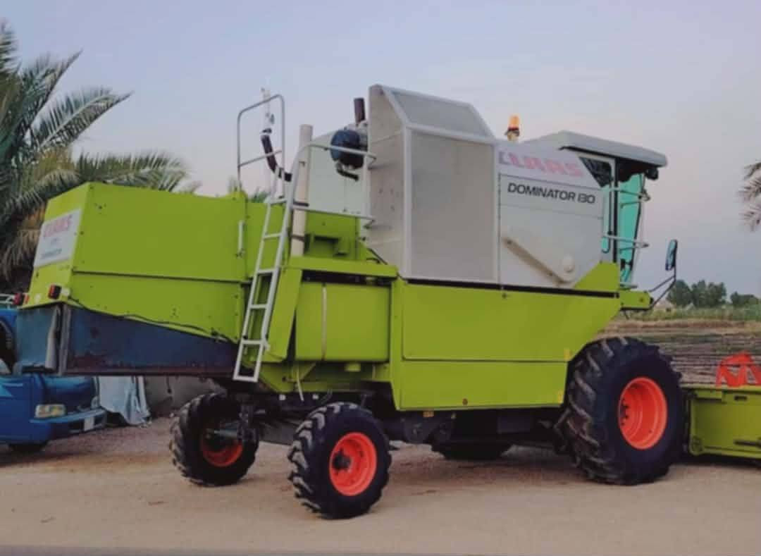 السلام عليكم
حاصده مديل .. 2012 ..  فول واحد على واحد رقم اربيل جديد  سنويه لل 29 مكينه كفاله على وضع الشركه تاير ٢٦ خلفي دنكير  عريض سلف حشره المكينه باسمي وشرط مداور ثاني يوم ..للأستفسار .. اتصل على الرقم ( *********** )  مكانها النجف _ قضاء المشخاب
