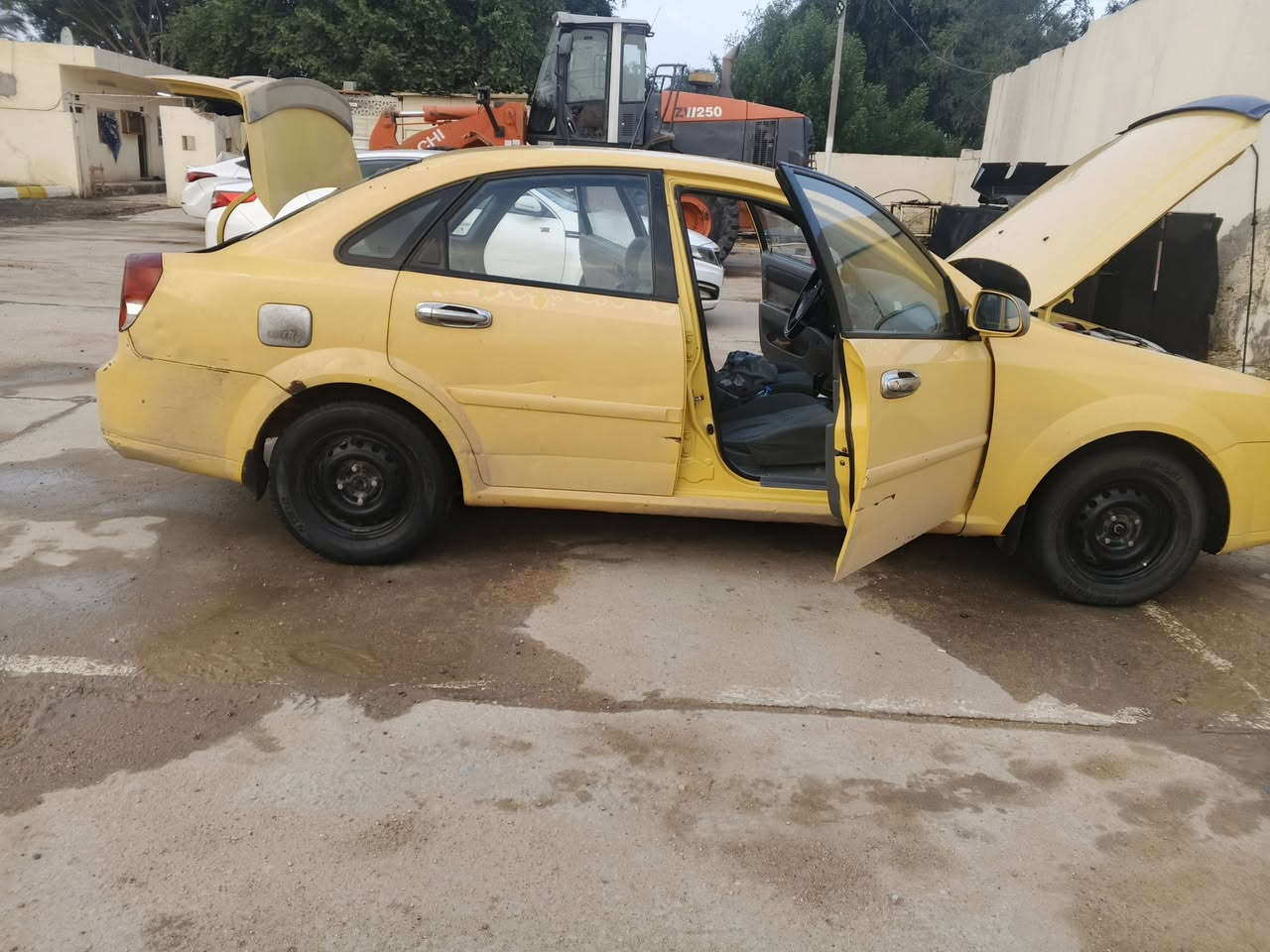 اوبترا 2011 للبيع رقم ذي قار بسمي مصفره  65 وبيه مجال***********
