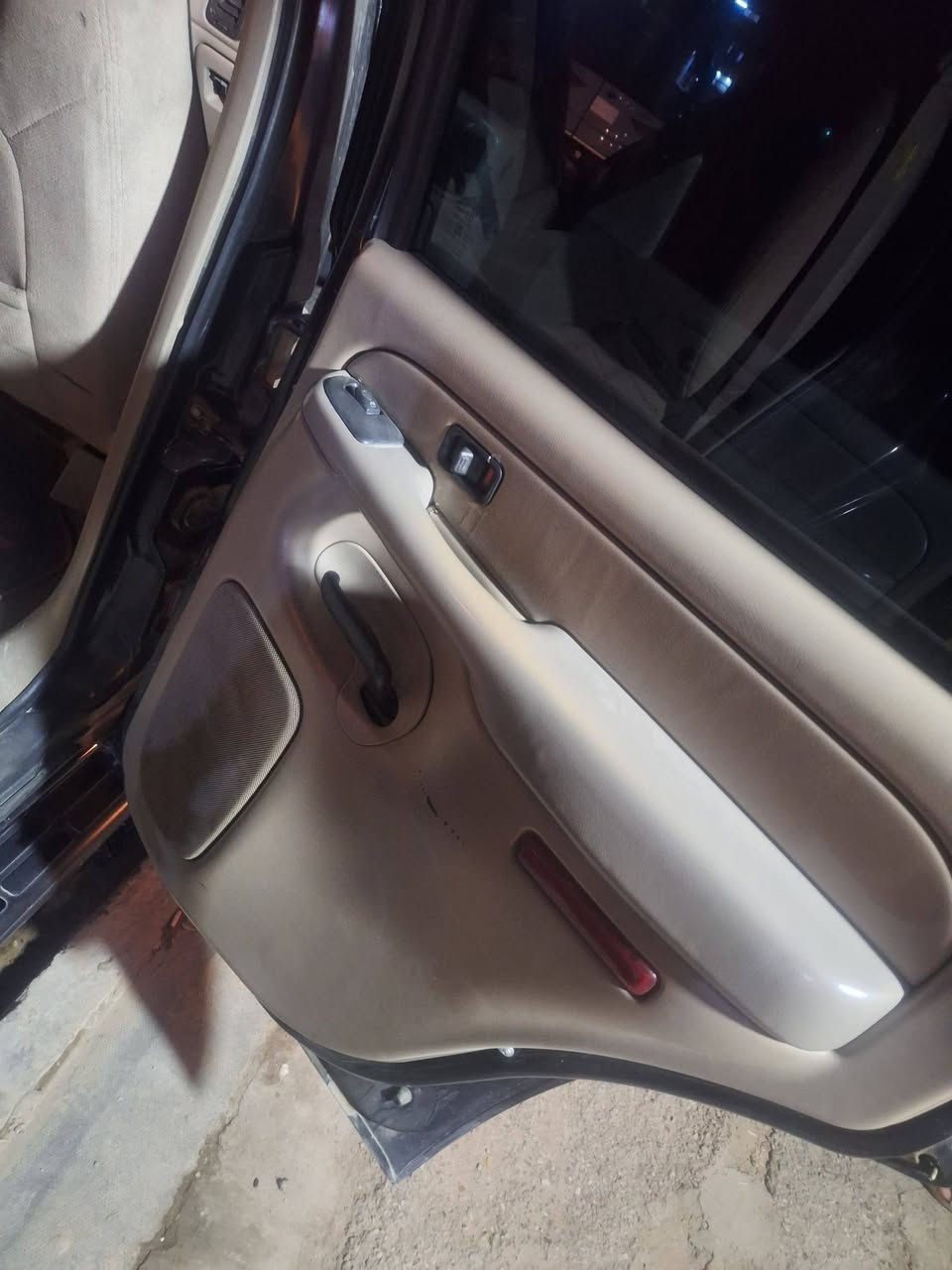 ٢٠٠٤ بتره.
اصولي مو نقل 
***********
