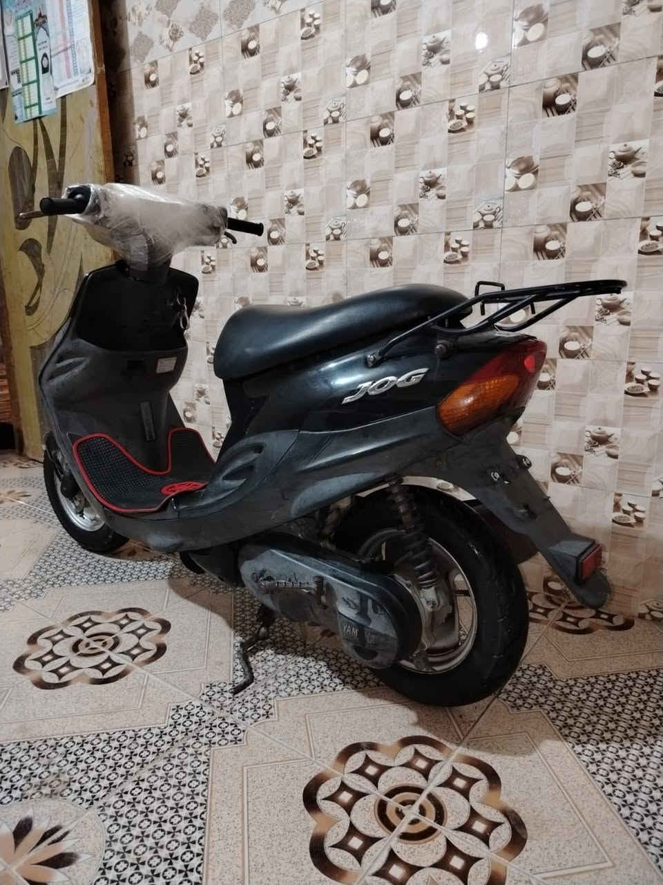 سلام عليكم ورحمه صلي على محمد والي محمد شباب دراجه صالهة شهر من طالعه من وكيل دراجه نضيفه برغي ما مفتوح بيهة اروراق وراقهة عد وكيل يراسدهة ديره بسمه مكاني العماره والسعر 800وكله سهل رقم وتساب او نتصال ***********
