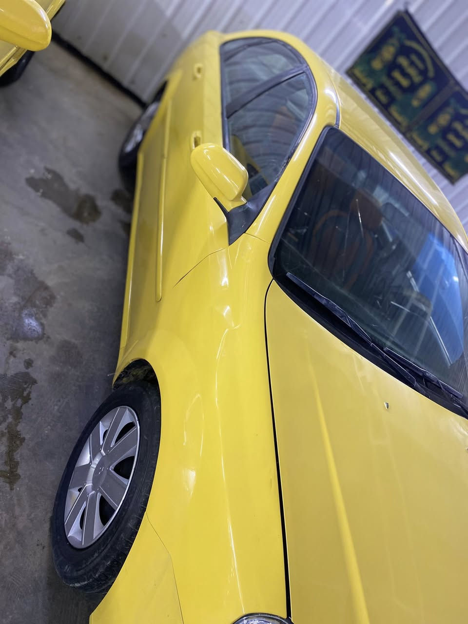 السلام عليكم شوفرليت اوبترا موديل 2012 رقم بغداد انكليزي  شرط تحويل مكينه وكير بشرط فول اوتماتيك صدر أمامي وخلفي جديد تخم تايرات جدد  تحكم ستيرن تبريد تدفئه شغال سياره جديده واحله من الصور l للبيع فقط السعر 72وبيهه مجال بسيط
العنوان بغداد الحبيبية 
رقم الهاتف ***********
