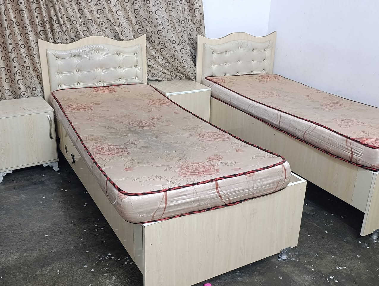 سلام عليكم متاح كلمن سعر غراض نضيف مكان روناكي


**إذا كنت صاحب هذا الإعلان وتريد حذفه لأي سبب، رجاءا أرسل رسالة إلى الدعم الفني**