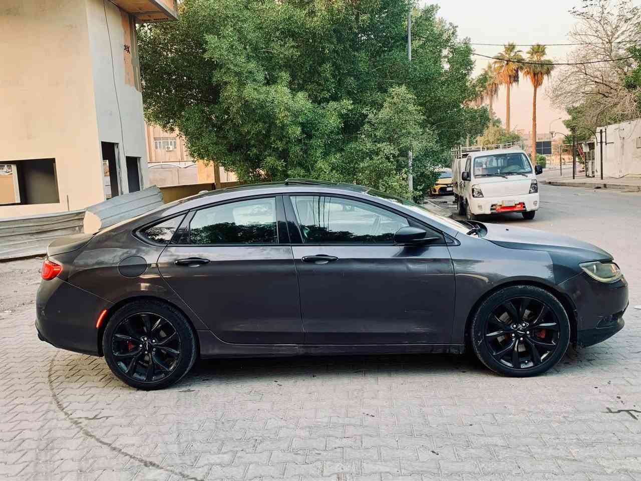 دوج كرايسلر c200  موديل 2016 فول مواصفات 6 سلندر 3600 المرغوب السيارة فول اقتصاد بالوقود والجناية يعرفون شحجي نشاط رهيب شرط السيارة مواصفات S  دشبول أوباما بنرامة على طول القمارة كشنات وستيرن تدفئة كشن كهربائي  كير ماوس شفتات كير منول تحكمات ستيرن فول  بصمة تشغيل وتشغيل عن بعد دخول ذكي كشنات جلد شعار  ال  S  لونين 
السيارة حادثها سطحي جداً جاملغ امامي وخلفي وبيها قطع صبغ بدون معجون وبيها سونار راسلني ادزة الك  السياره بدون إرباكات  على وضع الشركة  غرفتها جديدة  تبريد ثلج شرط  تخم تاير جديد ويلكب 19 بلادي ترايك وين ميعجبك بسمي السيارة رقم دولي تحويل مباشر  بدون نقص جاهزة السعر 88 بي مجال بسيط وماكو هيج سعر السياره مال جناي  للتواصل ***********  مكاني بغداد  .. بغداد, العراق
