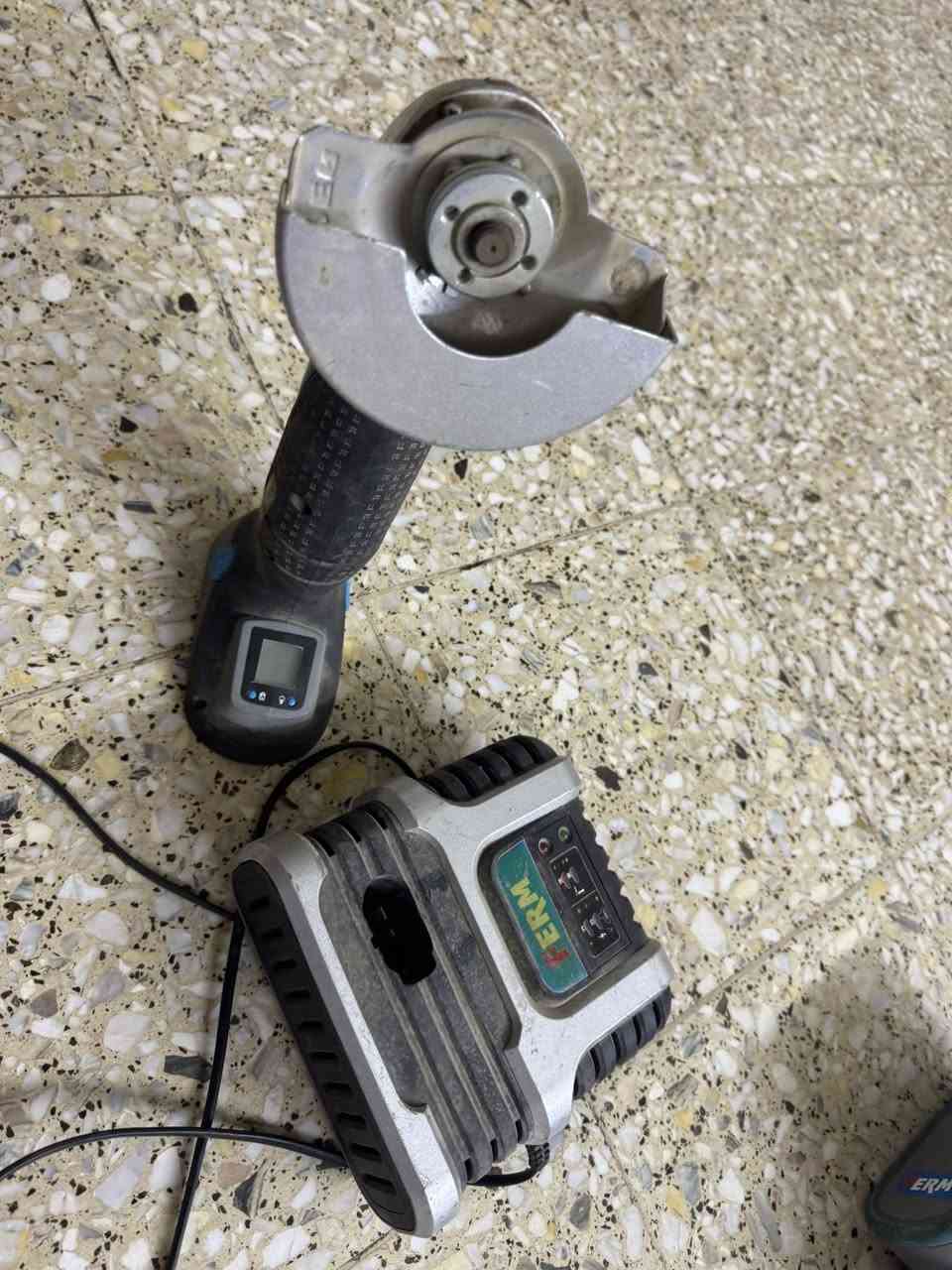 منشار وكوسوره للبيع خلي سعر وبلعافيه


**إذا كنت صاحب هذا الإعلان وتريد حذفه لأي سبب، رجاءا أرسل رسالة إلى الدعم الفني**