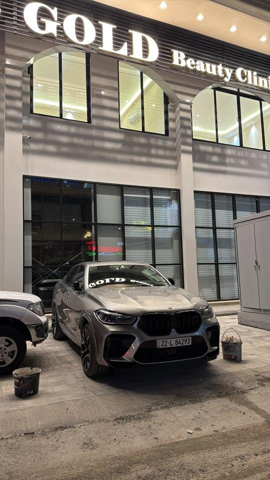 للبيع
BMW X6

M Power 

2022

Competition 

24000 km

80000$

***********
