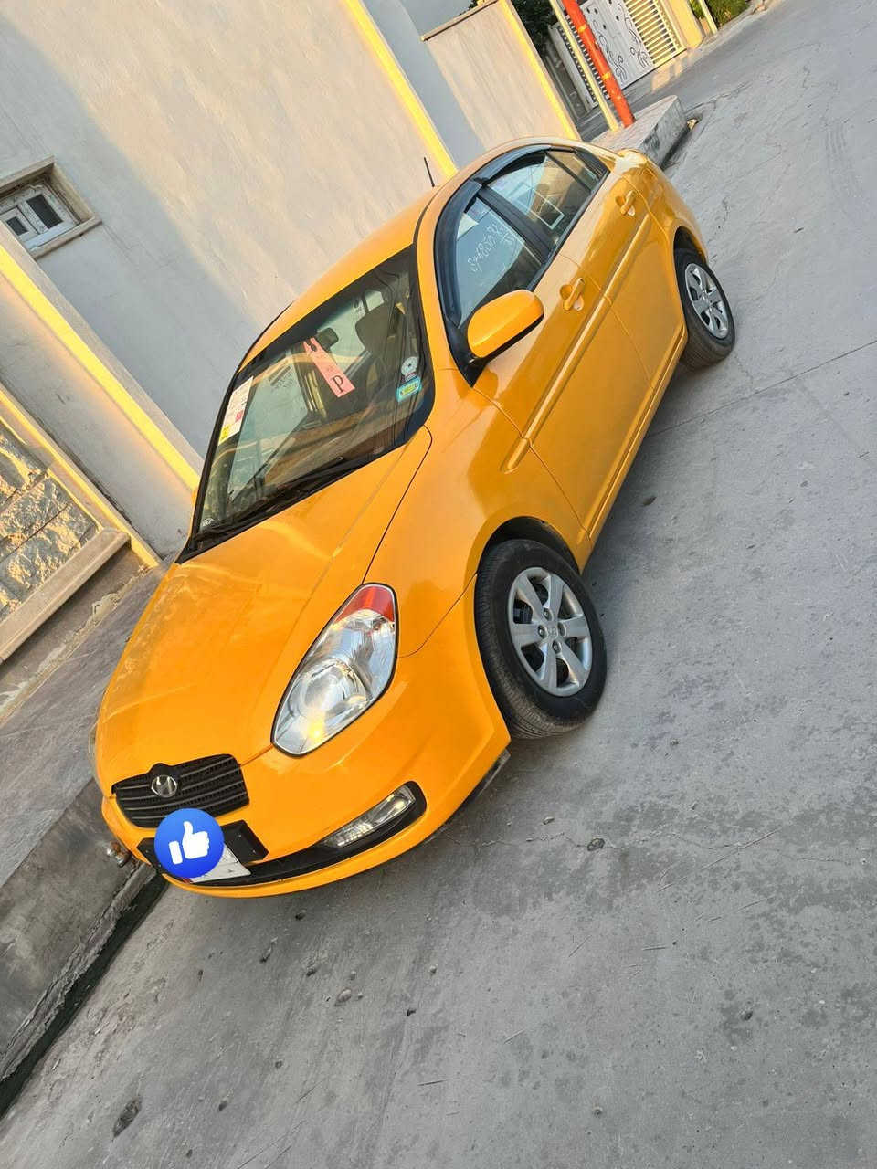 للبيع اكسنت دبدوب موديل 2011 وراد أمريكي الضرر بوند وا جاملخ اليسار كلها ليبل واحد تبريد ثلج كير محرك ماشاء الله سياره مال شغل ما ناقصها شي  السعر 88 وابيها مجال شي بصيط ***********
