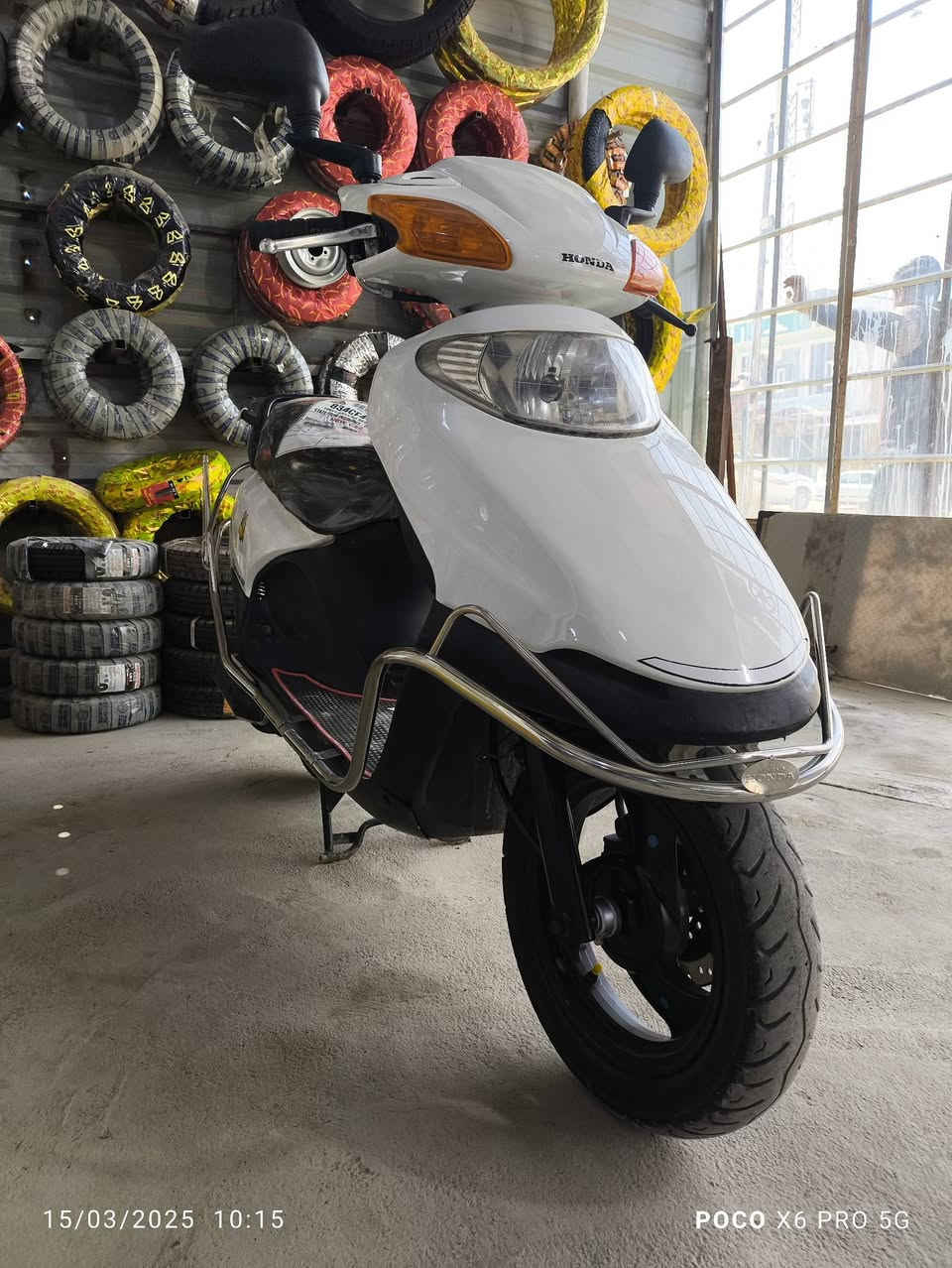 سلام عليكم
دراجه سبيسي ياباني للبيع دراجه خير من الله كهربائيات شغاله هورن سيدان شعله ومعدل فولل كابريتر اصليه تأيرات جدد مكينه ناعمه خير من الله مكان دراجه واسط قضاء الحي سعرها ٥٥٠ وبيه مجال 

للاستفسار ***********
