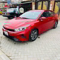 كيا فورتي 2023 وارد امريكي 🇺🇸ضررصطحي خفيف واضح بل منشور صبغ بنيد فقط و...