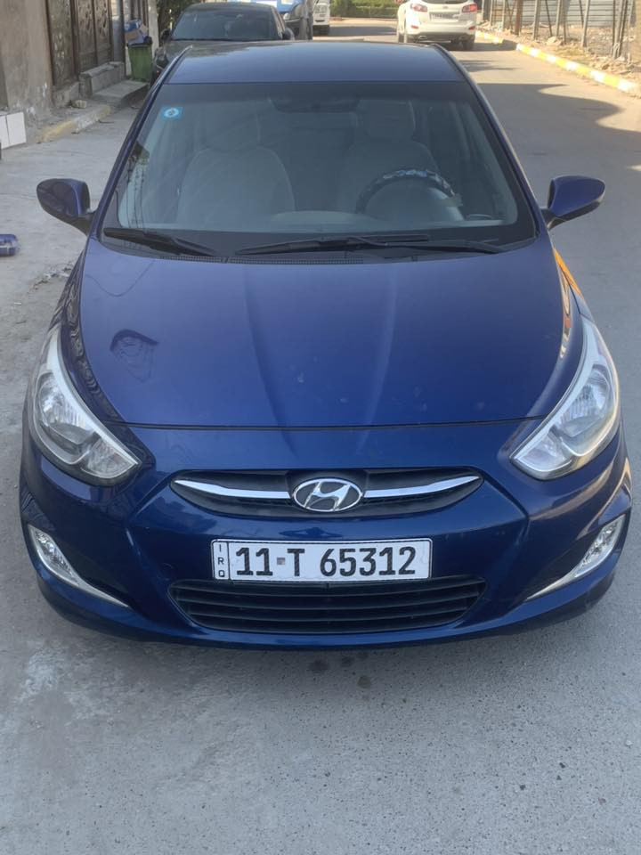 سلام عليكم اكسنت 2016 امريكي
محرك 1600
بدون حادث فقط جاملغ وراجع علبارد نفسه 
وطخه بين الباباين هم مرجعيها بارد السياره بدون قطره صبغ ليبل واحد بدون تبديل وبدون ايرباكات 
ماشيه 106 mi تبريد شغال ❄️ 
صدر امامي وخلفي جديد تخم تاير سياره جاهزه ومابيها كل نواقص وحلوه وبلعافيه ع ياخذها 
سعرها 95 وبيها مجال بسيط 
هـ/***********
