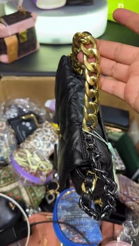 جنطة • فاشن • عراقيات