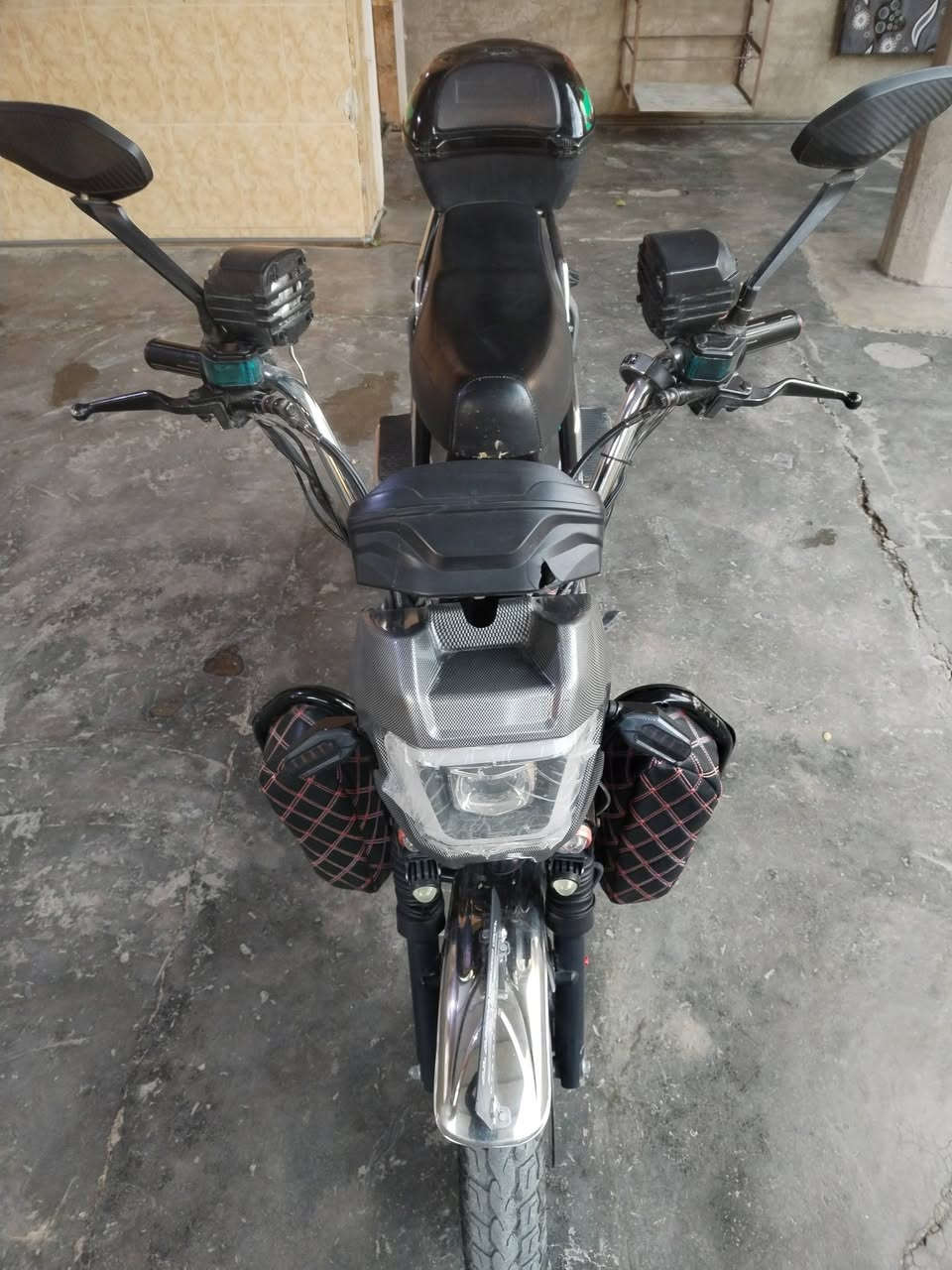 لبيع 6بطاريت السعر 550 بي ماجل الفلوجه حي الجولان ***********  *********** البطاريات على فحص
