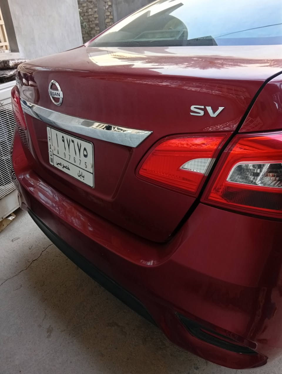 سنترا نيسان 2019 امريكي
ضربته جاملغ امامي وخلفي 
فول مواصفات 
محرك 1800
كفاله كير ومكينه 
السعر 120 ورقه وبي مجال 
***********
***********
