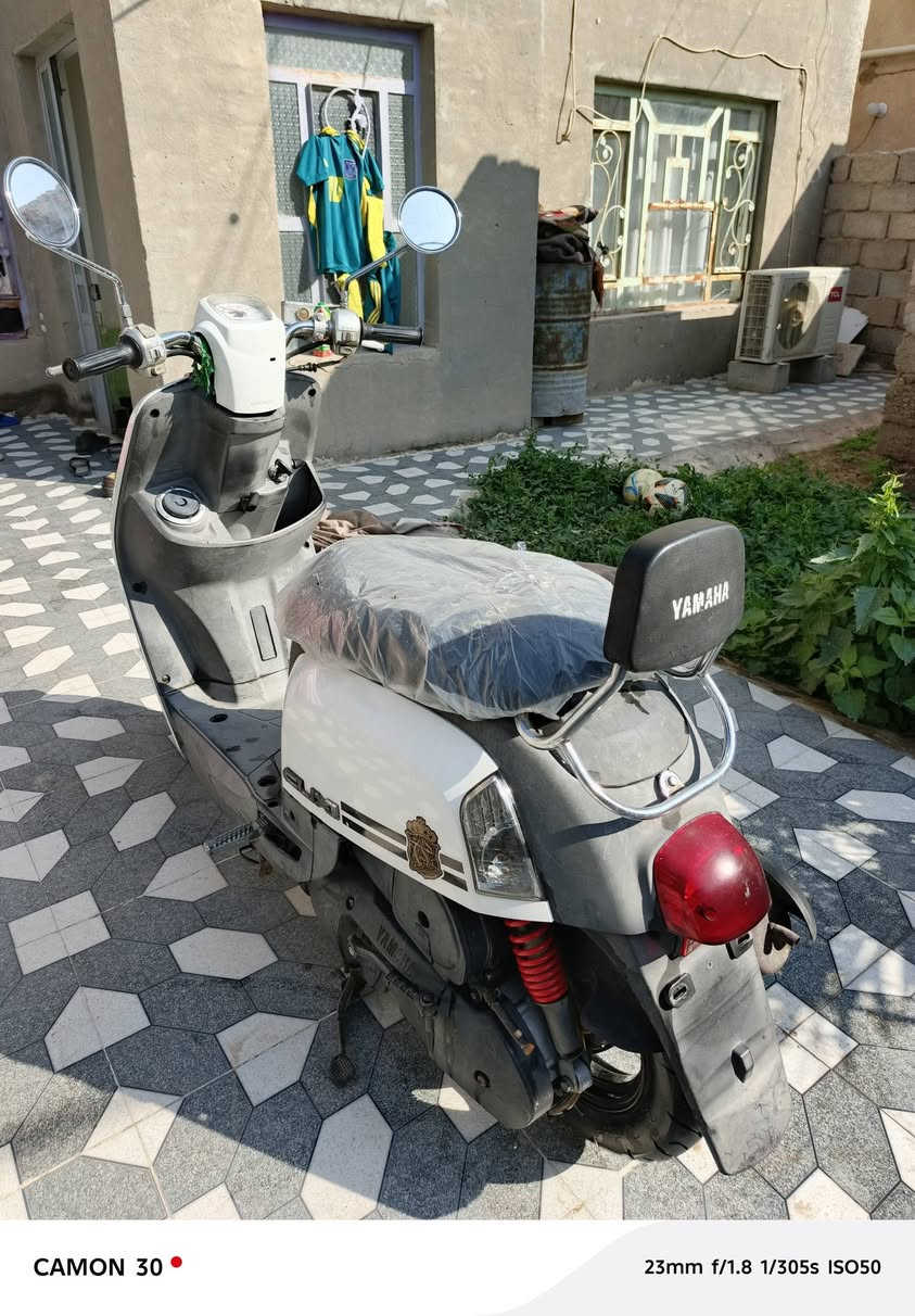 السلام عليكم دراجه بوليس للبيع مكفوله من كلشي صالها تقريبا شهرين نازله من الرنبه المكان واسط زبيديه هاذ رقمي ***********
