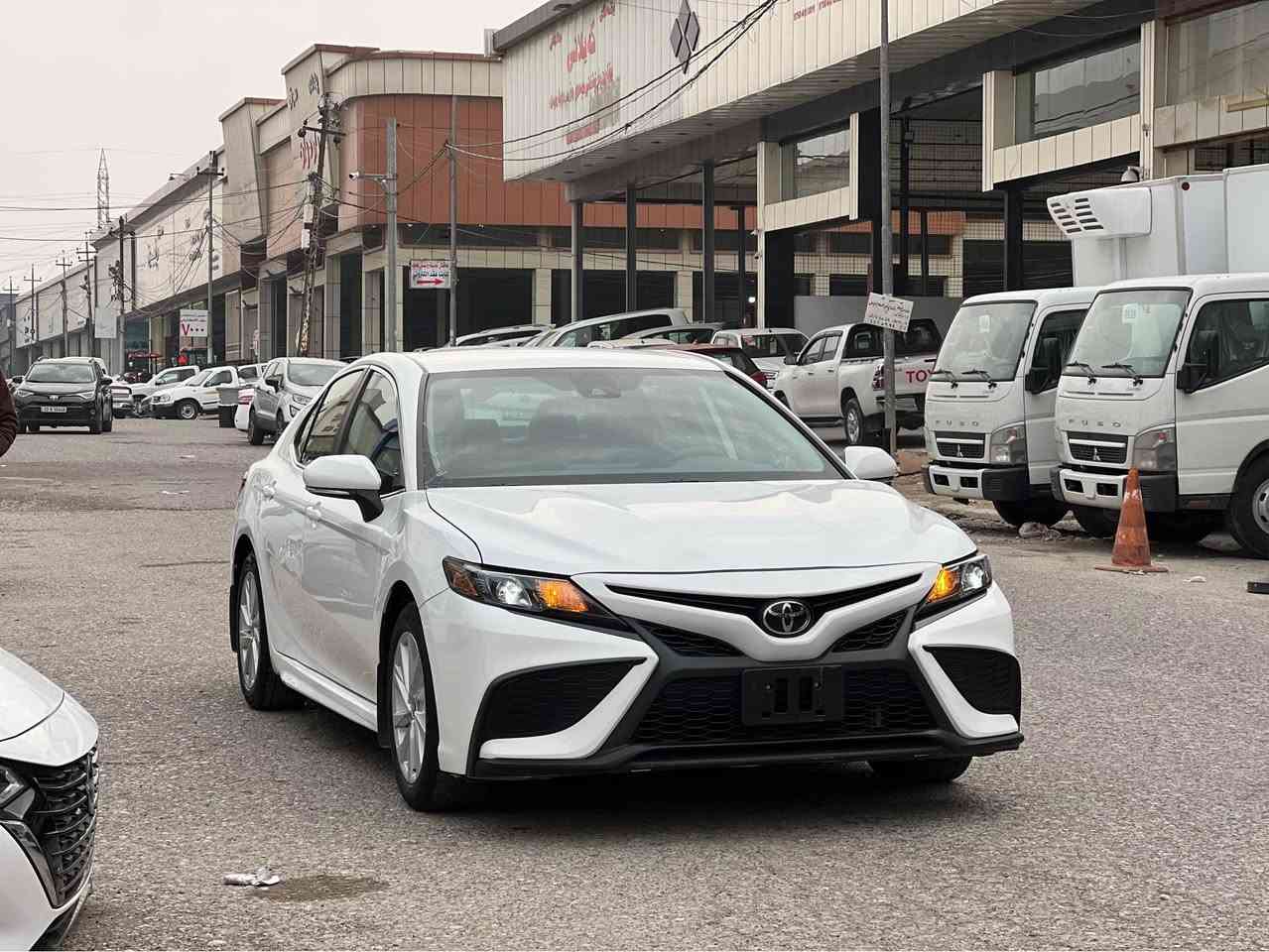 TOYOTA CAMRY 2024 SE 🤍
تيوتا كامري ٢٠٢٤ اس اي
موصفات 
بصمه ⚫️
شاشه كبير 🖥️
رادار 
حساس 
كشن هيتر
سكان هيتر 
تحكم ستيرن 
تحديد سرعه 
كشن جلد 
كشن كهرباي
و بعد مواصفات موجود بل سياره 
ضرر: جملغ و بنيد صبغ بدون دواخل بدون ارباك صور حادث موجود بل منشورا 
مكان سياره اربيل شارع ١٠٠ م 
☎️***********☎️ اكر, نينوى
