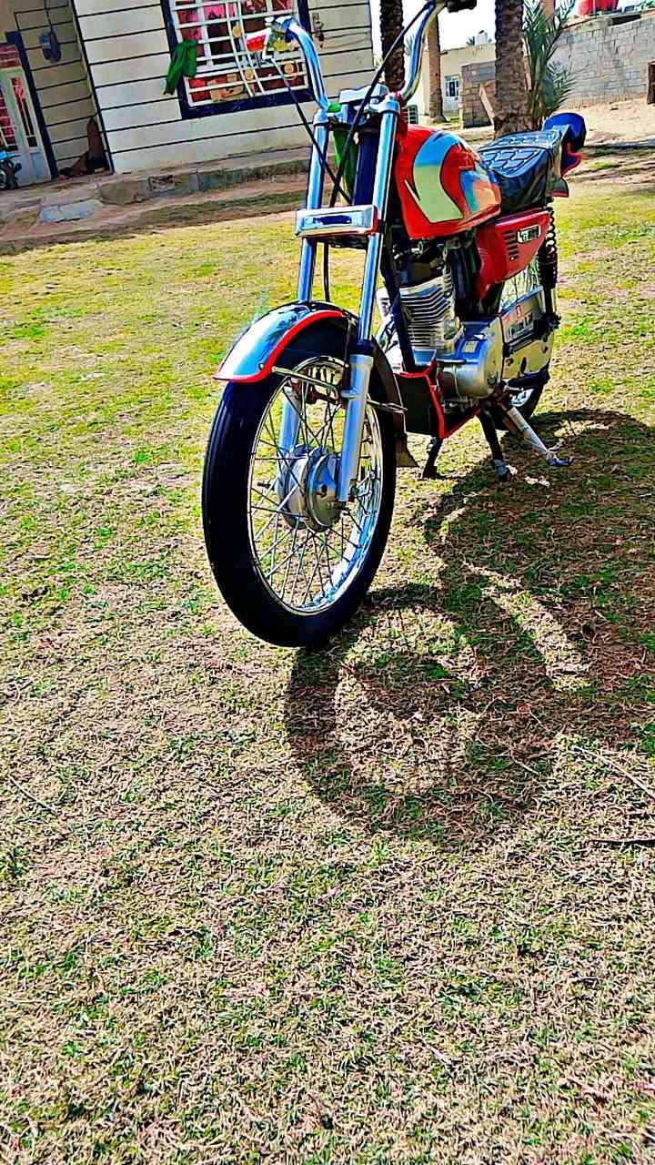 انتنس للبيع موديل 2024مكفوله من كلشي مكان بابل السعر 500اوبيه مجال الشراي بيه خير  ويدلل الاستفسار ***********
