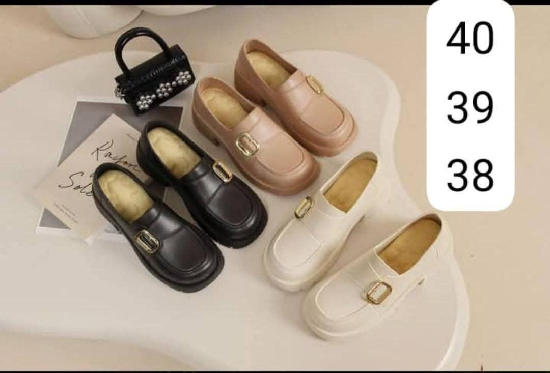 ب3 القطعه 
تخفيضات 
صور الموديلات داخل الاستوري 
توصيل 3


**إذا كنت صاحب هذا الإعلان وتريد حذفه لأي سبب، رجاءا أرسل رسالة إلى الدعم الفني**