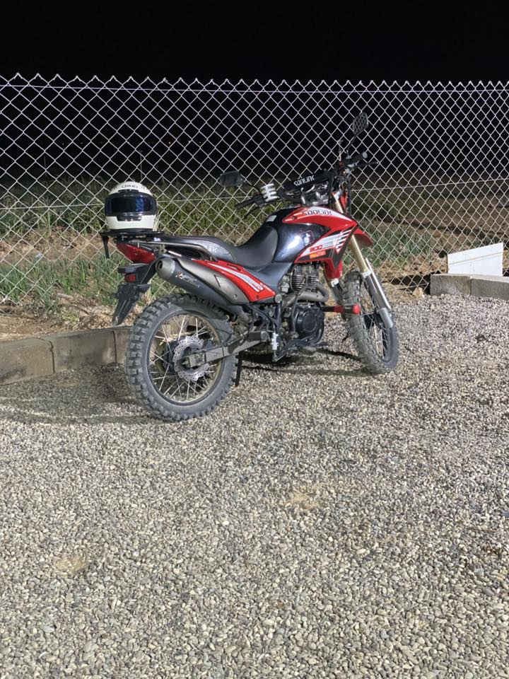 السلام عليكم للبيع قفاز سونك موديل 2024 بعدو على وضع الشركه ***********
