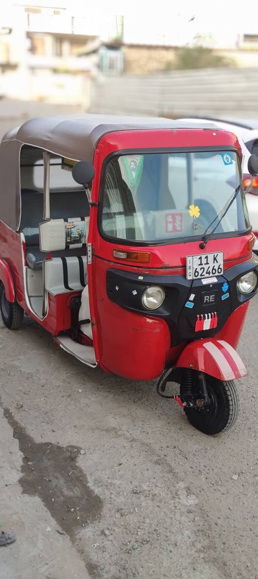 تك تك 18 مكفوله عدى الدوس معمره رقم وسنويه سعرها 6 ملايين وبيها مجال قليل مكان مدينة الصدر حي الكوفه ***********
