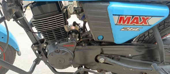 دايون موديل 2023 نضيفة وسعر مناسب مال مستعجل  محرك نضيف 200cc اوراق أصولي المكان نعمانية حي الخطيب *********** 
السعر 1.800 وبيهة مجال بسيط
