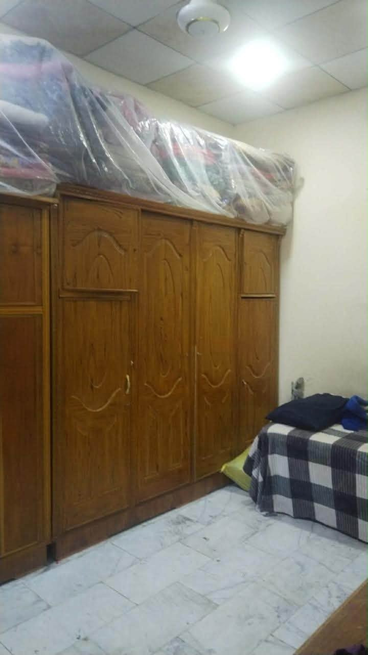 دار للبيع في حي الحكم قرب مرطبات فستقه

المساحه ١٢٥ متر
الواجهه ٦ وربع

طابقين
الطابق الأرضي غرفه واحده وصاله ومطبخ وصحيات وبراني

//الطابق الثاني نظام شقه معزوله درج خارجي 
 
ملاحظه البيت يُباع مع كافة الأثاث.
السعر ١٥٠ مليون مع المجال

مكتب انوار السماوة للعقارات / حي العسكري مقابل استدارة البانزين خانه

***********

