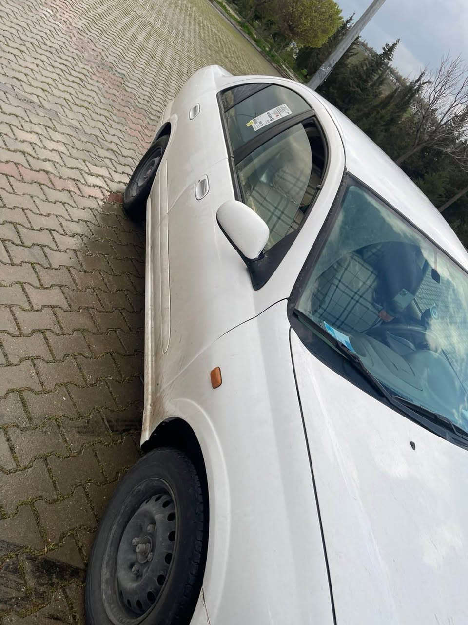 سەنی ٢٠٠٩ 
ڕەقەم سلێمانی سەنەوی تا ٢٠٣٠ تەحویل و خەرامەی بەشەرت
زینۆن 
بلوتوس
گێڕ عادی 
سەقفی بۆیاخە لەسەر ساخی نوقتەی پێوە نیە سەقفەکەی سنوق و چەمەلخی دواوەشی بۆیاخە یەک قرچی بچوکی هەیە هەتا خوا حەز کا سەیارەکە جوانە پێشی چەکوشی پێوە نیە 
تازە پێشی داگیراوە تازە بانسی پێش و دوای گۆڕاوە سایارەکە وەسفی ناوێ ئی ژێر خۆمە بەشەرتی هەموو شتێک 
سعری ٨٠$ کەمێک معامەلەی برایەنە 
ئەگەف موشتەری تێل کە ***********
سلێمانی Singapore
