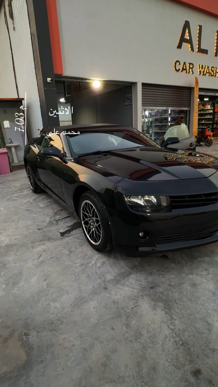 السلام عليكم ورحمة الله 
كمارو 2015 للبيع محرك 3.6  v6 فئة  LT1 السياره كير ومكينه وشواصي ولغود مكفوله تبريد تدفئه شغال تخم تايرات جدد ويل 18 انسه لطسه 
صدر امامي وخلفي جديد حداديه كامله كلها جديد وبرمجه سيفتي ؏ وضع الشركه  تحكم كشنات كهرباء خزن ميموري ضفيره بلاد كشف كله شغال بلاد عليها منضومة زنون عالي وناصي وبلوجكترات ايضآ زنون داخلها احمر جدا نضيف السياره مصبوغه حزام اسود بس مكفوله شواصي ولغود عليها دبات بورلاا صوتت رياضي حجم 3 انج تحكم ريمونت صوت رياضي رعب 
السياره ب اسمي وتحويل ثاني يوم رقم اربيل ترايها وين متريد السعر 98 وبيها مجال بابل سكندريه للأتصال هـ ‭***********‬ او ‭***********‬ المحاويل, بابل
