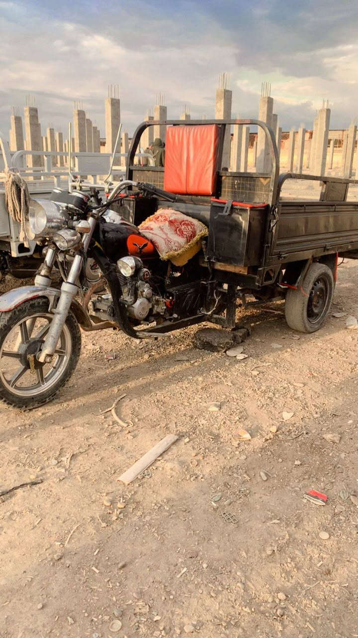 السلام عليكم ستوته جمرة سوده موديل 20 مكينه 23 سعرها 1200 وبيها محال قليل كهربائياتها شغال عوزها بس سلف المكان مدينة الصدر بغداد الرقم ***********
