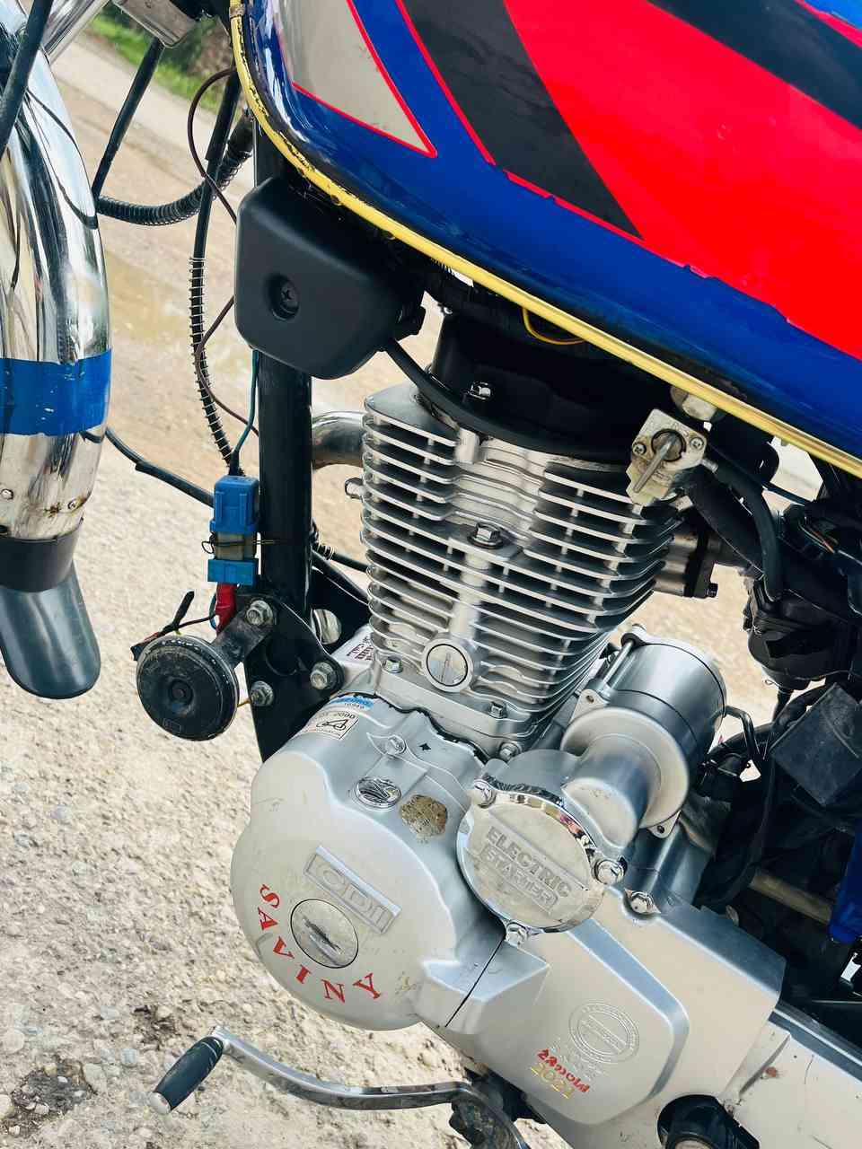 سلام عليكم شباب دراجه ايراني خمسه كير موديل 21 كامله مكمله مكينه خرسه وناعمه سلف كهربائيات شغاله بس الدكم مال اشتير ومال سلف يشكلن تشغيل  عن بعد بصمه قفل وفتح وتشغيل ناريه كامله من كل النواحي اوراق شركه ضاعن بقى ورقه كارتونيه وحده رايدها ب٦٠٠وبيها مجال دراجه مخزونه عندي  العنده نامه برو لو تايكر غطاس يرهم مراوس شعندك اربعه كير غطاس نزل رقمي بي واتساب *********** مكاني شرطه رابعه بياع خاص محضور ما اكدر ارد والشواي بي خير ويدلل
