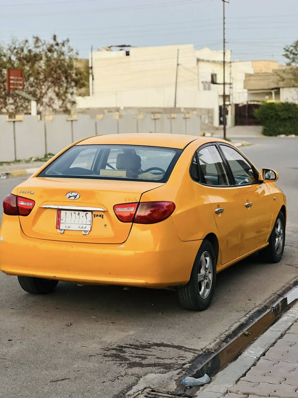 هونداي افانتي موديل 2009 كير اوتماتيك مبدل جاملغ الوره فقط السياره نضيفه مابيها عيب فقط المحرك بي شويه بخار بيها منضومه غاز وكابون بانزين كامل حكومياتها كامله
السعر 90 وبيها مجال للطيبين 
للاستفسار الاتصال على هذا الرقم ***********
