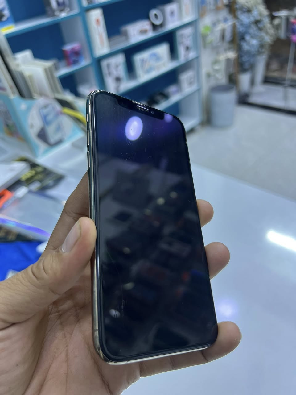 ايفون اكس ذاكره 64 مبدل شاشه بيها فطر بسيط ب80
الحله ثوره
***********
