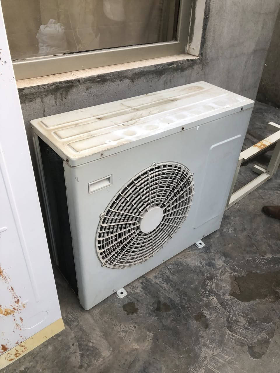 سبلیت عامودي
٣طن هی مالی خۆمانە زۆر زۆر پاکە مەزبوتەو غازی تێیە
مارکەی جەنەڕاڵە 
نرخی٥٠٠هەزارو مەجال
*********** کرکوک رحیم اوا
