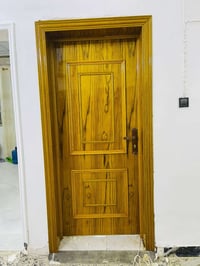 أبواب تغليف صاج ٥ملم • خشب روسي • كربلاء المقدسة