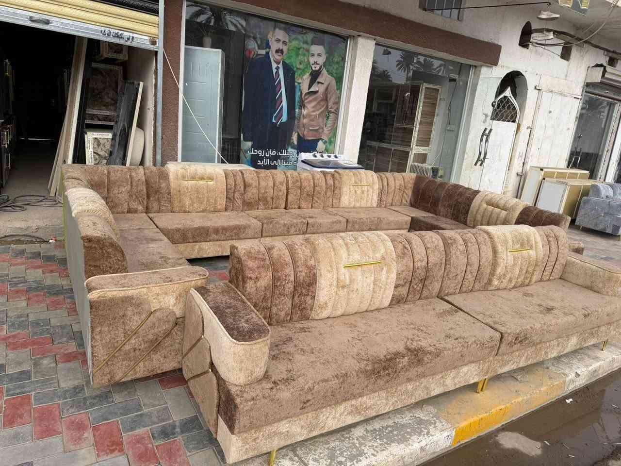على بركة الله وصول دواوين خشب بلايود اسود رجلين حديد طول الديوان ٧ متر ٥ قطع
العنوان قلعه سكر الشارع الخدمي مجاور البانزينخانه ***********
