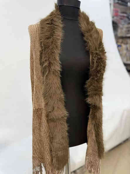 ع بركة الله تم وصول اليوم موديلات كثيره من اسكارفات مع الوان اجنن #العنوان موصل سوق سومر عمارة المصطفى كوزمتك علوش للمواد التجميل وتجهيزات العرائس يوجد خدمة توصيل لجميع المحافظات العراق 🇮🇶الحجز والاستفسار مراسله صفحه او تواصل عبرا الواتساب ***********حساب انستا lwshlwsh 505حساب انستا lwshlwsh 505
