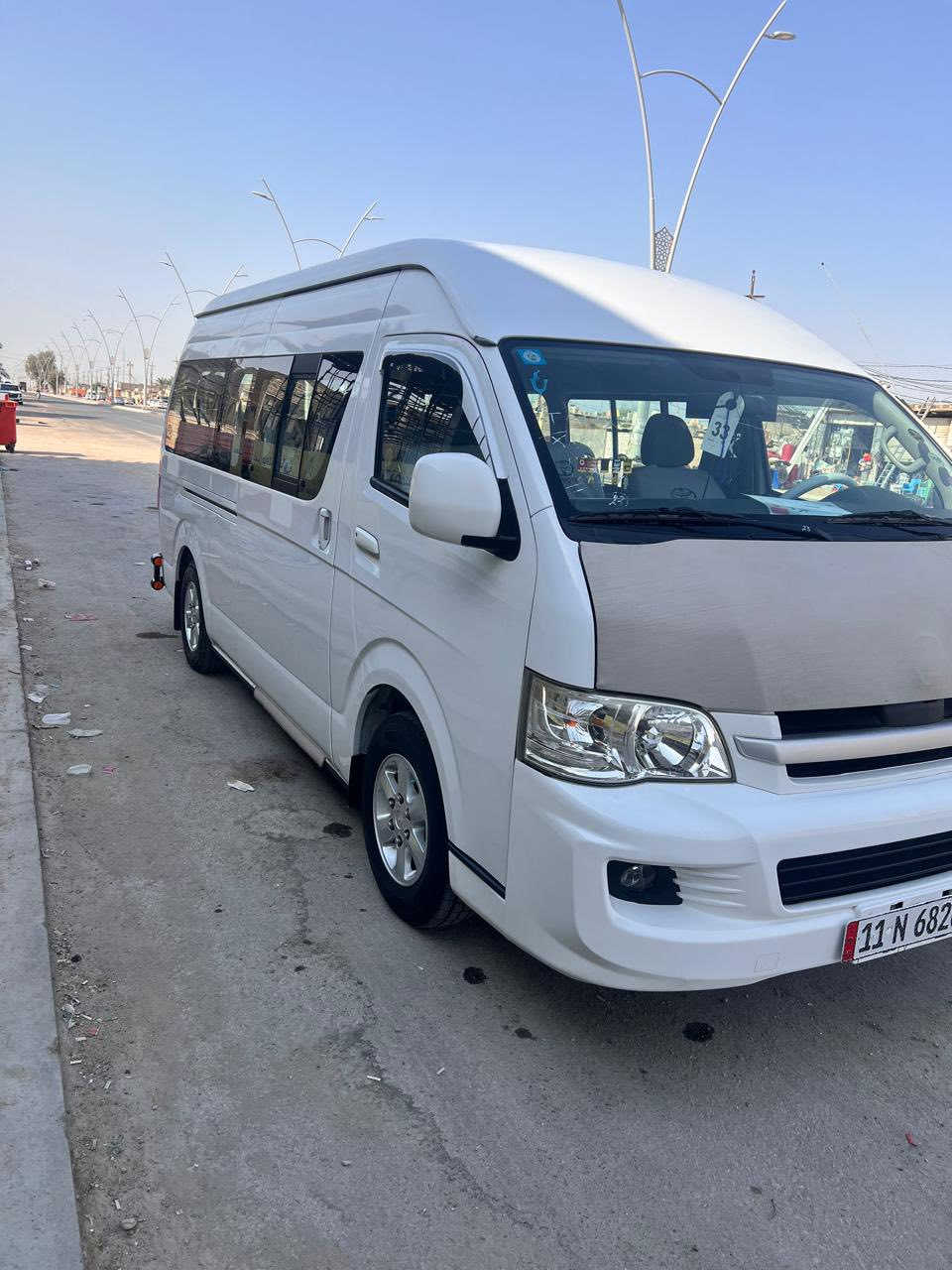 سلام عليكم جنبي عالي 23 زيرو كفاله عامه عده شبر بارد وره لتاير الي وره لسايق ورصعه خفيفه بل باب لسلايت 
ولباقي كفاله عامه كلش لسياره رقم إنكليزي بسم شركه 
وسياره على وضع لشركه ما ملعوب بيه 
وبيه منضومه غاز 60 لتر
السعر 240 وبيه مجال  
*********** هاذ رقمي 
وهاذ بي وتساب ***********
