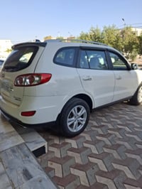 سنتافي 2011 • محرك 3500 • ٧ راكب