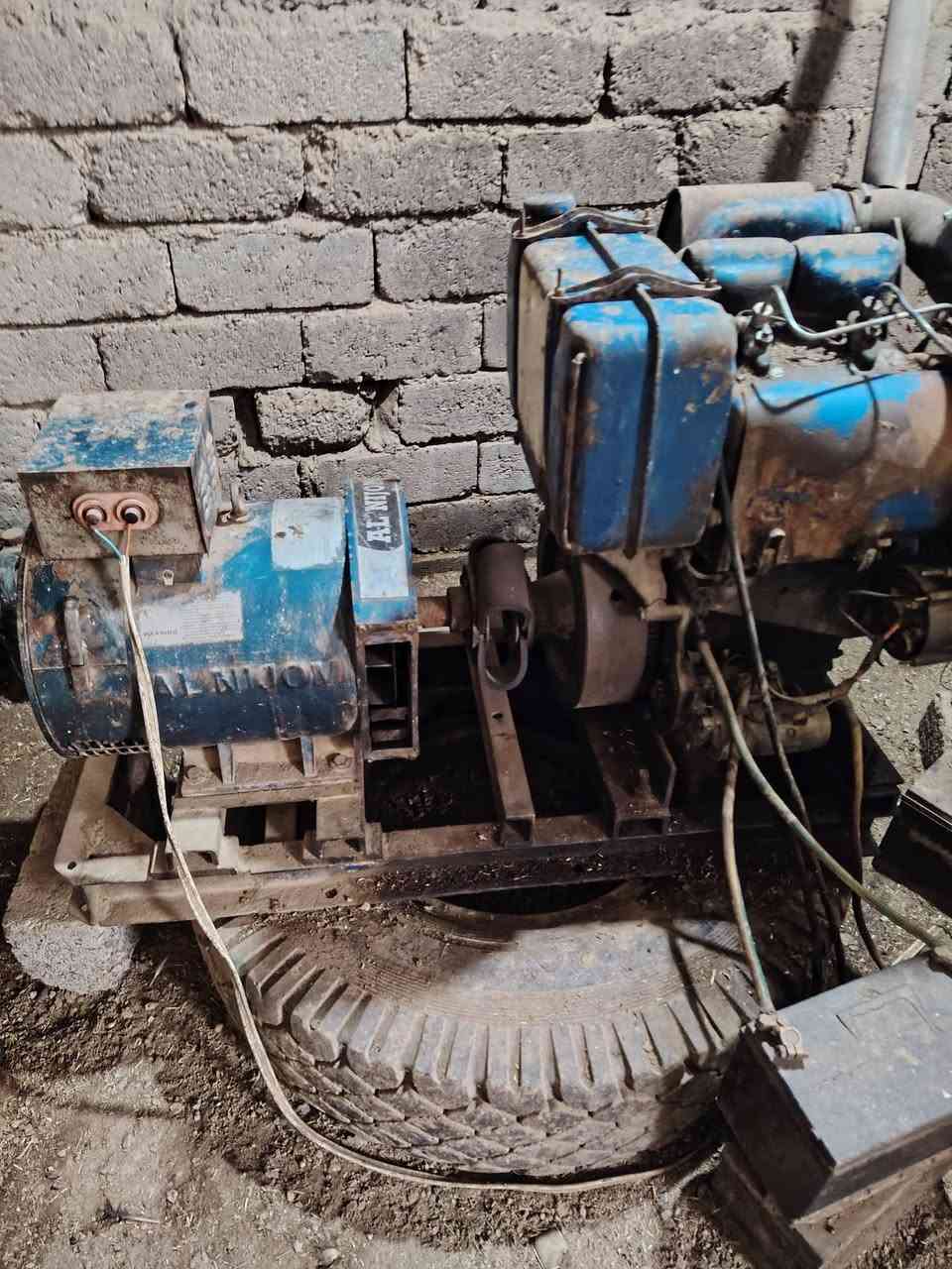 مولد للبيع أثنين بستن الشراي يتصل ع هاذا الرقم ***********
