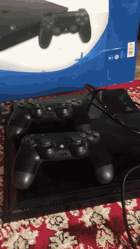 بلاي ستيشن 4 اسلم للبيع السعر 250الف بي مجال نضافة فول  الرقم 👈👈 العنوان ديالى الخالص  مستعجل بلبيع ‭0771 325 8812
