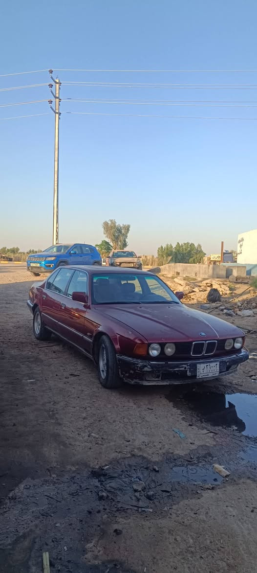 السلام عليكم للبيع 735 iL موديل 92 محرك 6 سلندر مفتوح رقم انبار سعر 36 وبيها مجال شرط التحويل مكان السياره بابل الاسكندريه
***********
