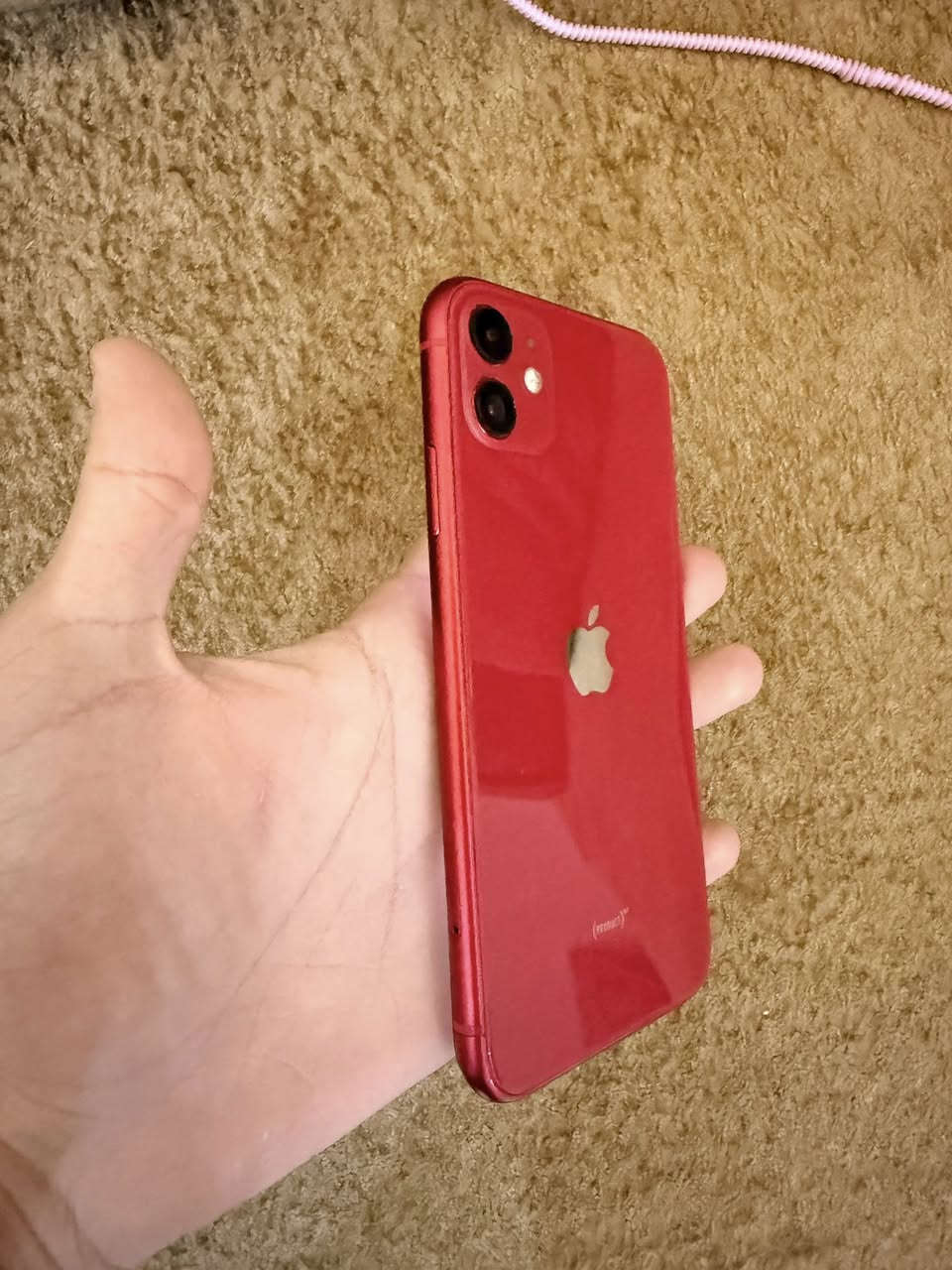 للبيع ايفون 11 عادي
ذ128
بطاريه 77 خدمه مايصفر ابد قطاره 
بلاديه 
لون احمر مميز 
مبدل شاشه اصليه فقط 3 خيارات 
درجه اولى 
ولباقي كله وكاله على
بلاد 
كلشي شغال بي صوت اتصال كله 
على وكاله 
السعر 220 وبي مجال 
عنوان رماادي
 *********** بي واتساب
