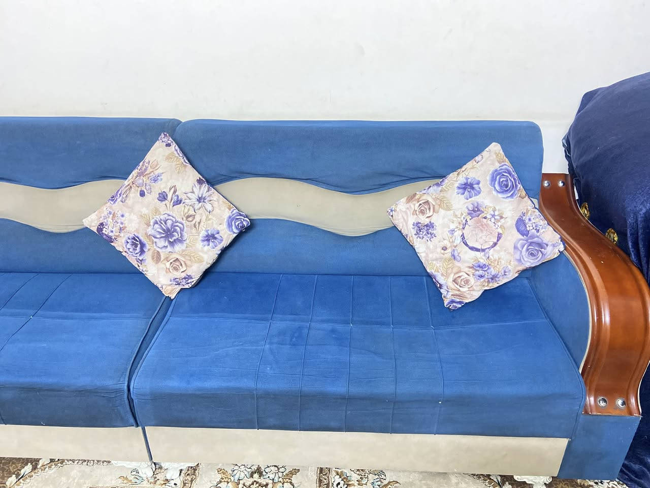 تخم للبيع ✨
_تخم مرتب ونضيف 
_السعر :250 وبي مجال 
_المكان: الشعب حي التجار 
_للاستفسار خاص 📩||

+964 776 530 4839


**إذا كنت صاحب هذا الإعلان وتريد حذفه لأي سبب، رجاءا أرسل رسالة إلى الدعم الفني**