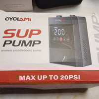 منفاخ • قوارب • بطارية مدمجة