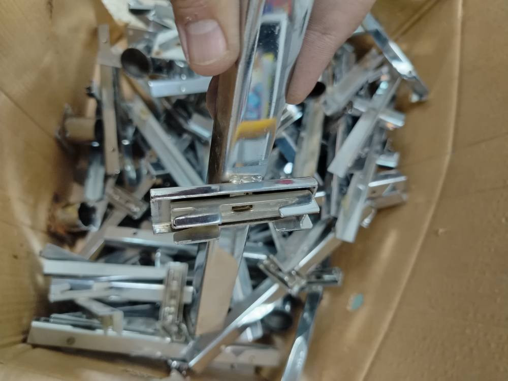 عمود كروم  جوكر للرفوف الجام والتعليك
مكاني كركوك لاستفسار مراسلة الخاص كركوك, العراق


**إذا كنت صاحب هذا الإعلان وتريد حذفه لأي سبب، رجاءا أرسل رسالة إلى الدعم الفني**