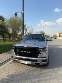 للبيع : دوج رام  lone star 2022  رقم سليمانية   محرك هيمي 8 سلندر 5700...