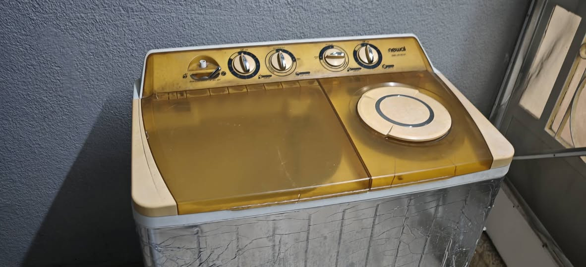 غسالة نوال نظيفة حيييل
تشتغل تنشيف فقط
سعرها 40 وبيها مجال


**إذا كنت صاحب هذا الإعلان وتريد حذفه لأي سبب، رجاءا أرسل رسالة إلى الدعم الفني**