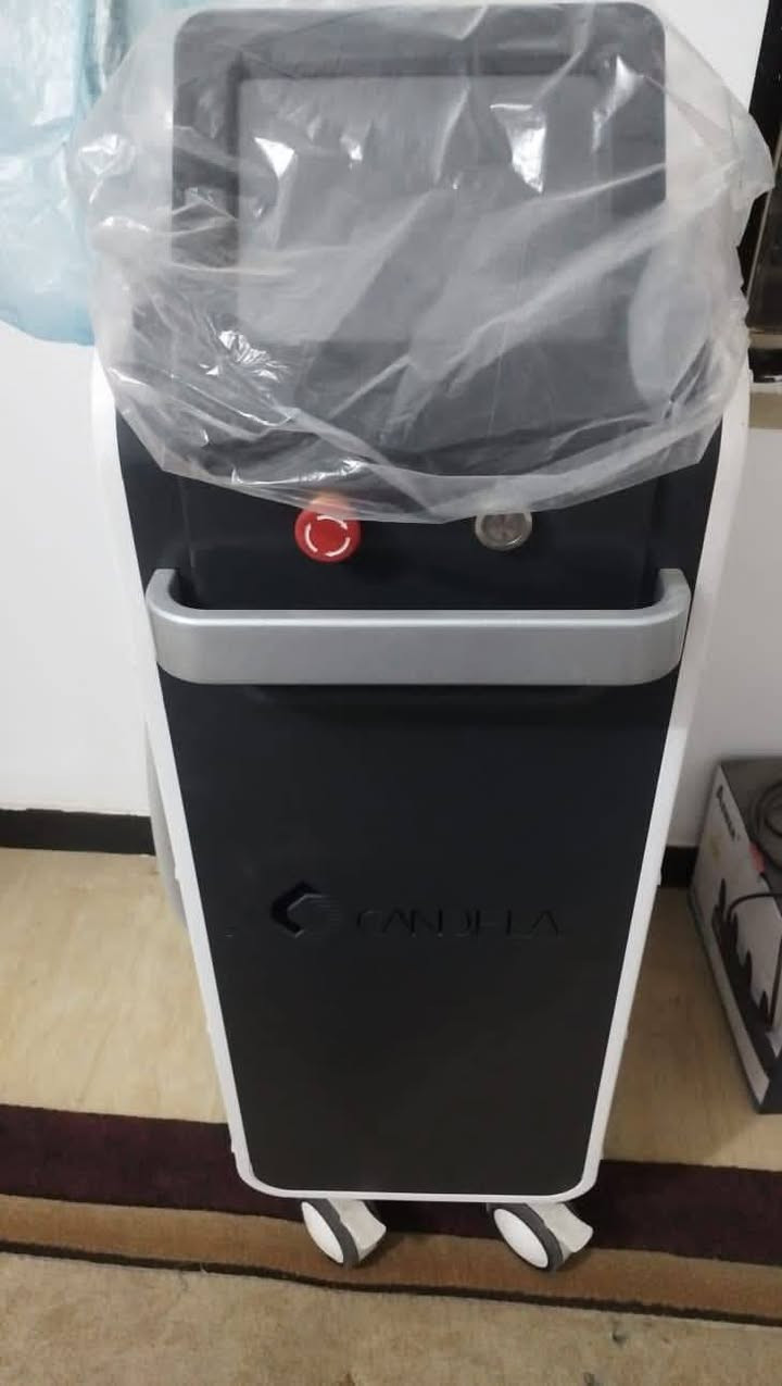 السلام عليكم من رخصة الادمن
متوفر الاجهزة بالصورة للبيع

***********
