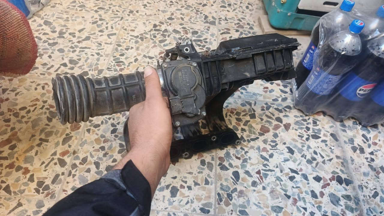 مساء الخير السلام عليكم عندي ضفيره مال نيسان فيرسا للبيع ودكشن حار وبارد ونوزلات زائد نوزلات وداينامو مكان بغداد الزعفرانيه سعر خاص متواجد على الخاص ***********
