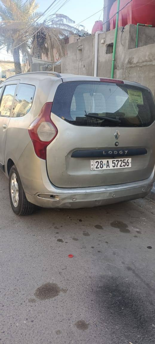 رينو لودجن سبعه راكب محوره كامري ابو الجف بسمي *********** السعر ٥٥ وبيها مجال
