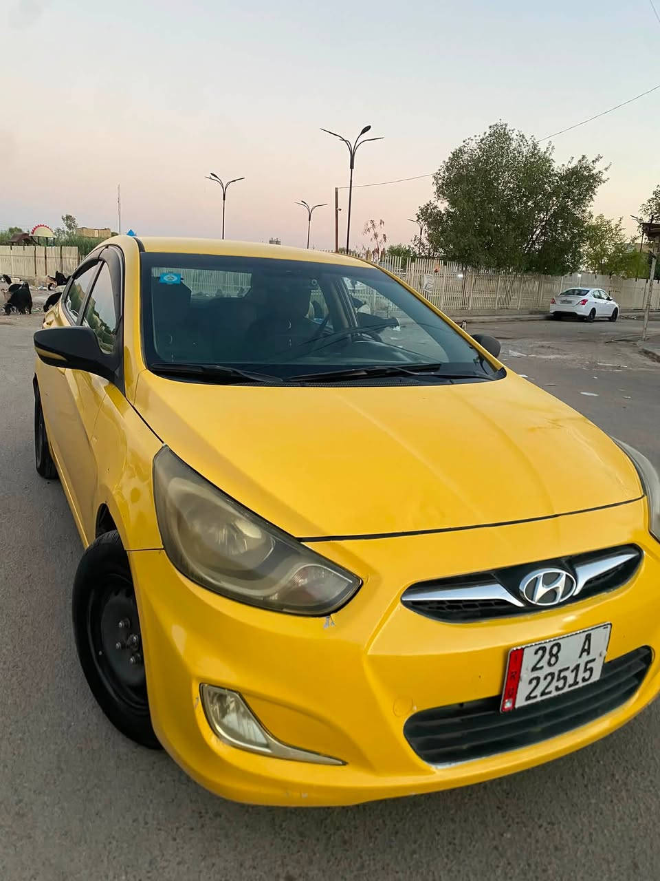 اكسنت موديل ١٢ خليجي محرك ١٦٠٠ دوش  قطرتين مصفره هيئه وغرامات باسمي كير تبريد محرك ممتاز  بدون دواخل السعر٦٣ مكاني بغداد الكرخ ***********
