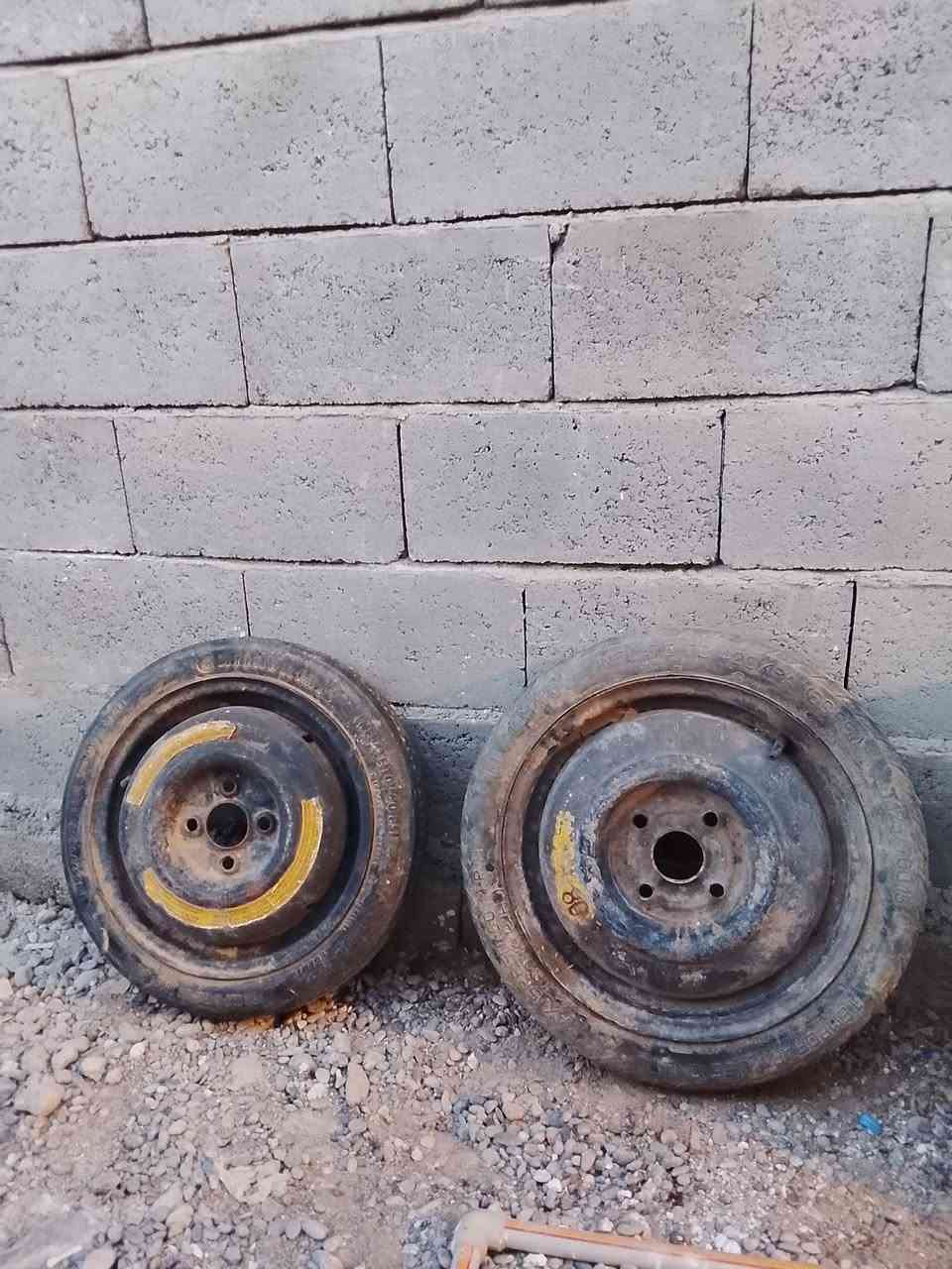 باب بلاستك 25 قفل وكيزر 15 وسبيرات الواحد ب10
رقمي ***********
